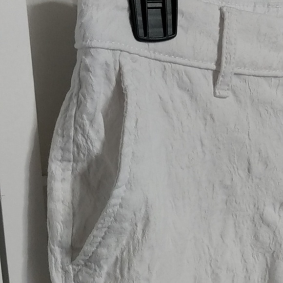 Simply Vera Vera Wang cropped pants • textured jacquard stretch • white • 2P - Picture 3 of 12
